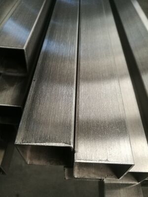 두꺼운 12mm 및 24mm 두꺼운 유리를위한 고열 저항성 오스텐리트 강철 합금