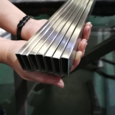 두꺼운 12mm 및 24mm 두꺼운 유리를위한 고열 저항성 오스텐리트 강철 합금